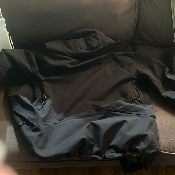 Volcom ski coat - Picture 2 of 9